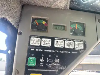 Generation-Bobcat S150 Skid steer loaders-interior