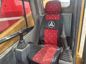 Generation-Sany STC Rough terrain cranes-interior