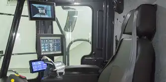 Generation-Komatsu-WE2350-Wheel-loaders-interior