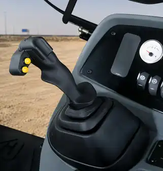 Generation-Cat-798-Off-highway-trucks-interior