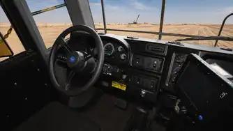 Generation-Komatsu-960E-Off-highway-trucks-interior