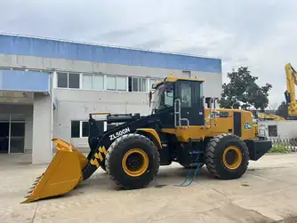 Generation-XCMG-ZL50-Wheel-loaders-exterior