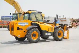 Generation-رافعات-تلسكوبية-جي-سي-بي-535-exterior