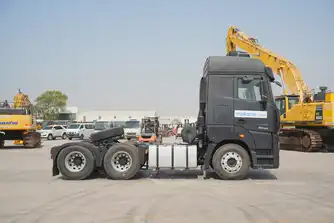 Generation-XCMG-NXG4-Trailer-trucks-exterior