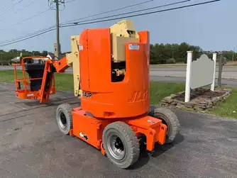 Generation-JLG E300 Boom lifts-exterior