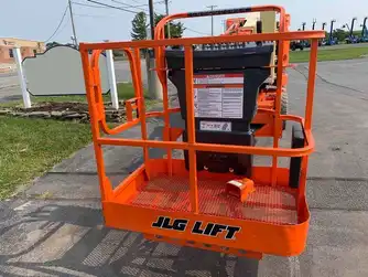 Generation-JLG E300 Boom lifts-attachments