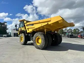 Generation-Komatsu HD465 Off-highway trucks-exterior