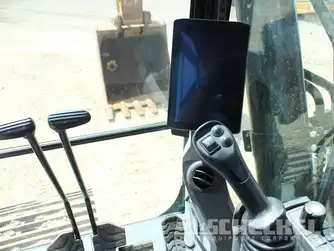Generation-Cat 336 Medium excavators-interior