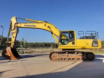 Generation-Komatsu PC300 Medium excavators-exterior