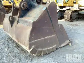 Generation-Komatsu PC450 Large excavators-attachments
