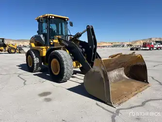 Generation-John Deere 544 Wheel loaders-exterior