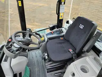 Generation-Cat 906 Wheel loaders-interior