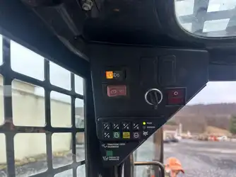 Generation-Bobcat S70 Skid steer loaders-interior
