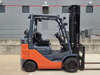Generation-Toyota 8FGCU25 Forklifts-exterior