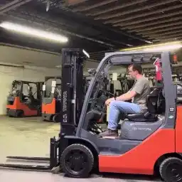 Generation-Toyota 8FGCU25 Forklifts-video