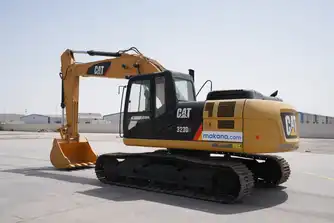 Generation-Cat 323 Medium excavators-exterior
