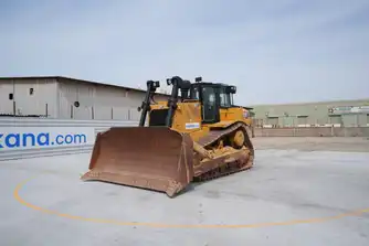 Generation-Cat D8 Crawler dozers-exterior