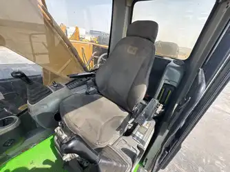 Generation-Cat 320 Medium excavators-interior