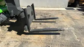 Generation-Sennebogen XL Telehandlers-attachments