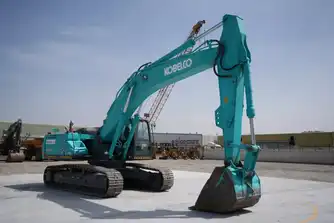Generation-Kobelco SK350 Medium excavators-exterior