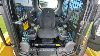 Generation-Cat 249 Compact track loaders-interior