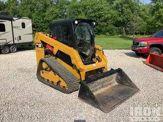 Generation-Cat 239 Compact track loaders-exterior