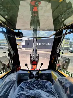 Generation-Cukurova 88 Backhoe loaders-interior
