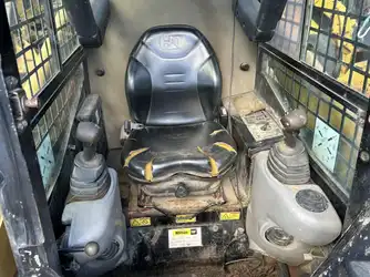 Generation-Cat 277 Compact track loaders-interior