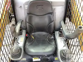 Generation-Cat 289 Compact track loaders-interior