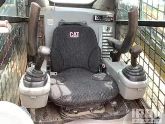 Generation-Cat 299 Compact track loaders-interior