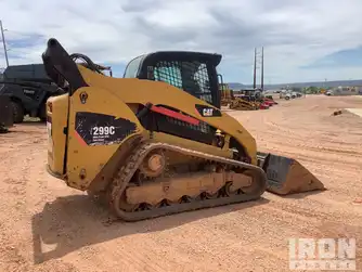 Generation-Cat 299 Compact track loaders-exterior