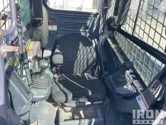 Generation-John deere 323D Compact track loaders-interior