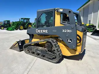 Generation-John deere 323D Compact track loaders-exterior