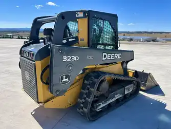 Generation-John deere 323D Compact track loaders-exterior