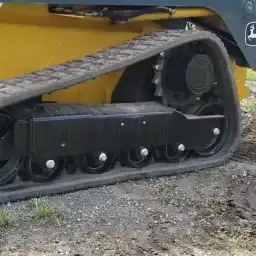 Generation-John deere 323D Compact track loaders-video
