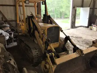 Generation-John deere 355 Crawler loaders-exterior
