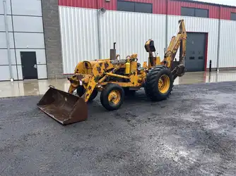 Generation-John deere 400 Backhoe loaders-exterior