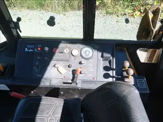 Generation-John deere 410 Backhoe loaders-interior