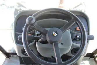 Generation-Cat 420 Backhoe loaders-interior