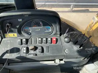Generation-Cat 422 Backhoe loaders-interior