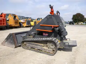Generation-Boxer 427 Compact track loaders-exterior