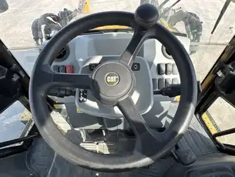 Generation-Cat 428 Backhoe loaders-interior