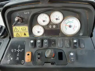 Generation-Cat 432 Backhoe loaders-interior