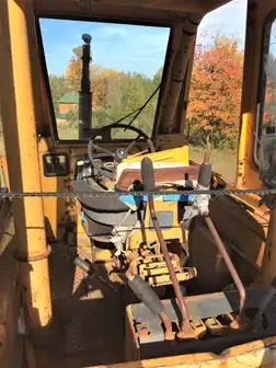 Generation-John deere 500 Backhoe loaders-interior