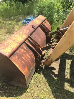 Generation-John deere 500 Backhoe loaders-attachments