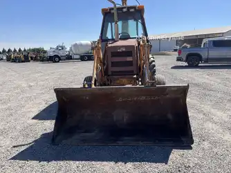 Generation-Case 580 Backhoe loaders-exterior