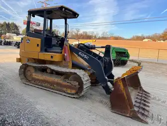 Generation-John deere 605 Crawler loaders-exterior