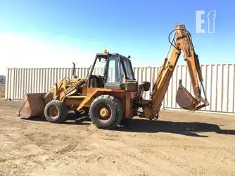 Generation-Case 680 Backhoe loaders-exterior