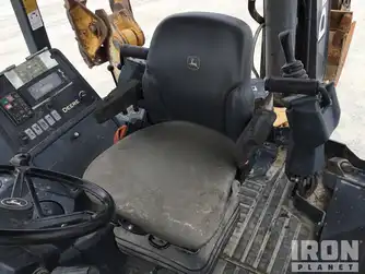 Generation-John deere 710 Backhoe loaders-interior