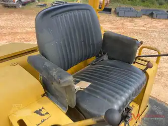 Generation-John deere 755 Crawler loaders-interior